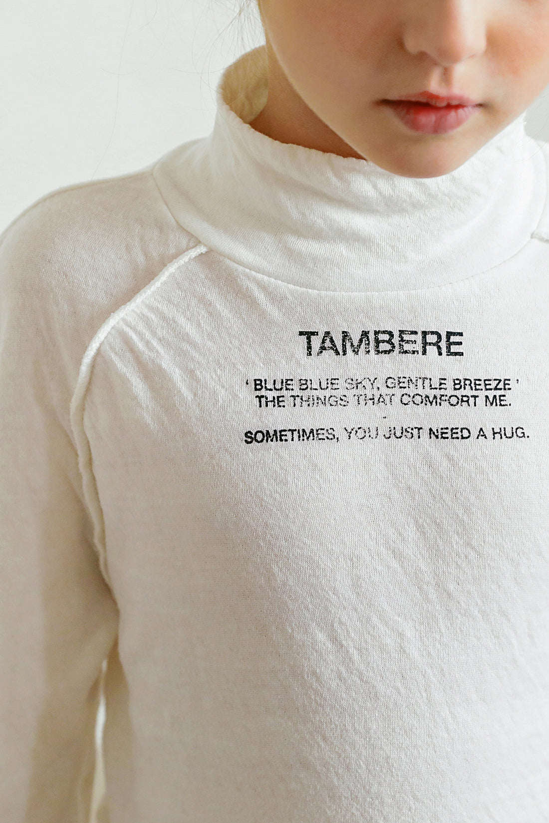 Tambere - riseley turtleneck t-shirt - ecru