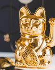 Lucky cat - waving cat - shiny gold