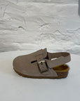 Suede clogs with strap - beige