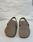 Suede clogs with strap - beige