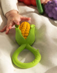 Oli & Carol - Corn rattle toy