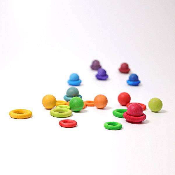 Grimm's Small rainbow balls - Hyggekids