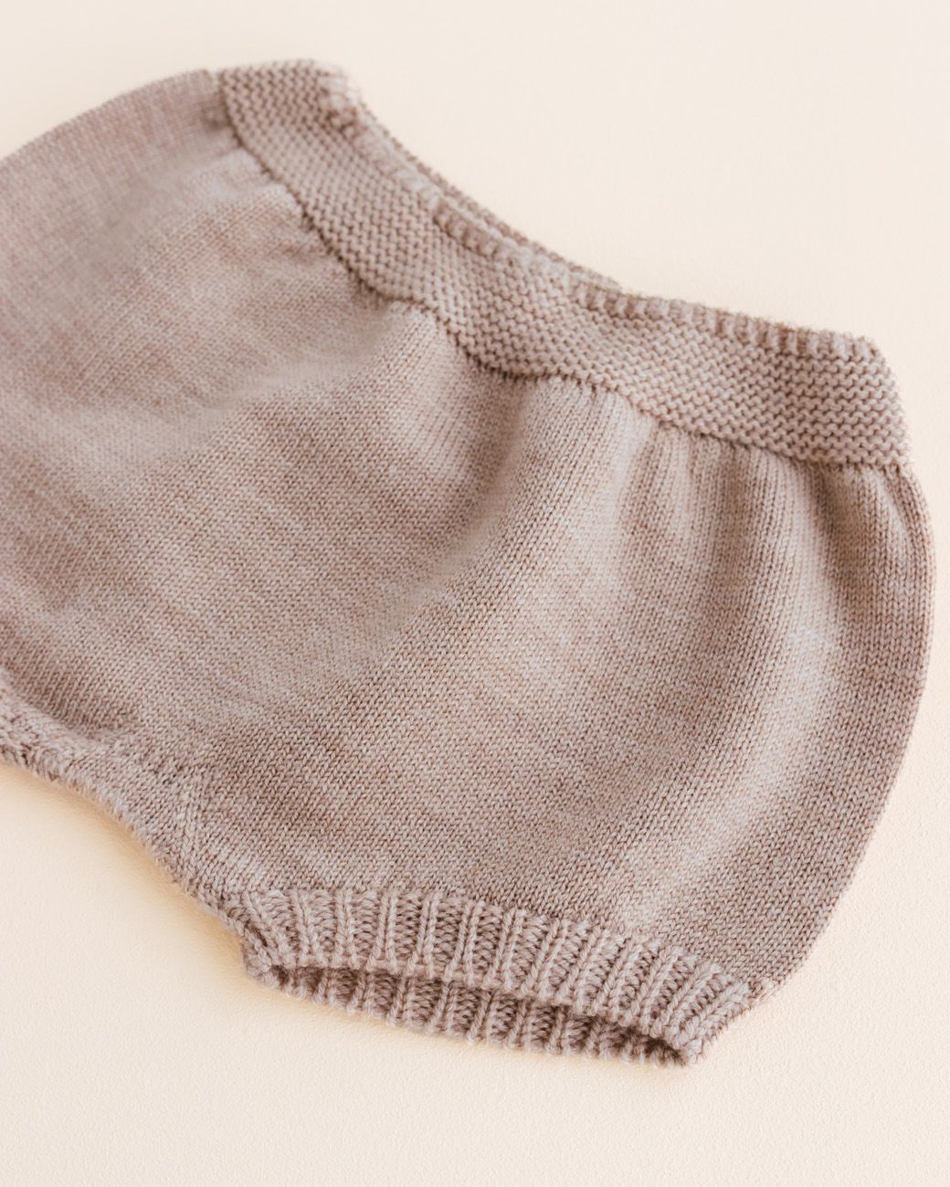 Hvid - wool bloomers - ginny - sand - Hyggekids